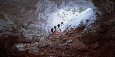 Экскурсия в карстовую пещеру «Певческая эстрада»