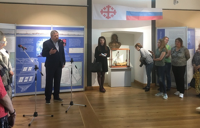 В Архангельске открылась выставка к 325-летию российского судостроения