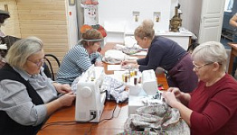 Изучением и воссозданием традиционного народного костюма занимаются мастерицы Каргопольского округа